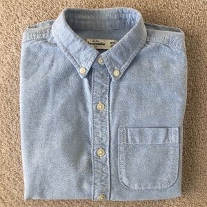 Short Sleeve Preppy Button-Up Shirt in Light Blue